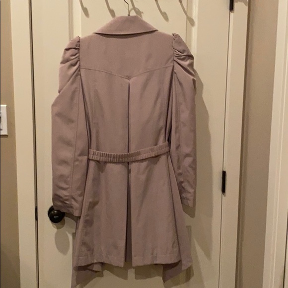 Jennifer Lopez Spring Jacket - Picture 6 of 8